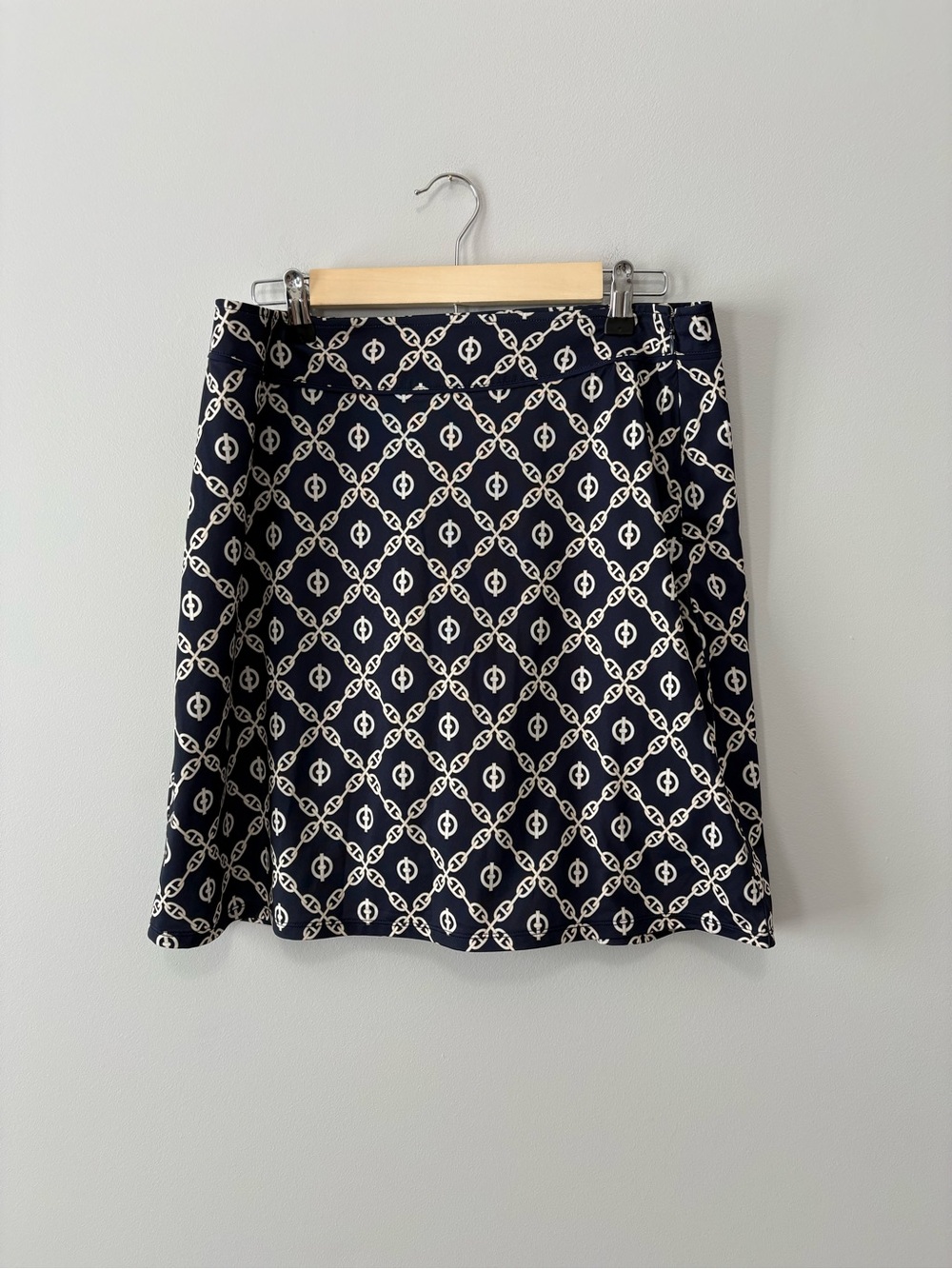 Fairway & Greene Navy Cream Patterned A-Line Athleisure Golf Skirt